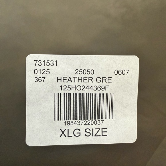 Essential Fear of God Heather Grey T-Shirt (XL) - Picture 2 of 9